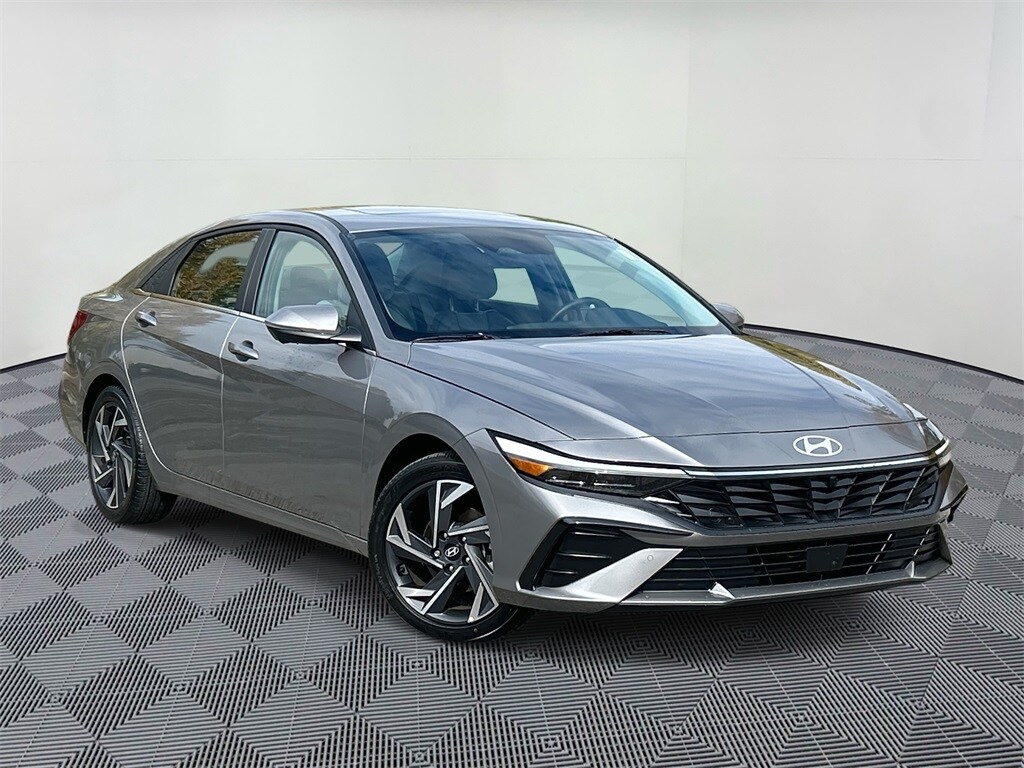 Certified 2024 Hyundai Elantra Limited Sedan