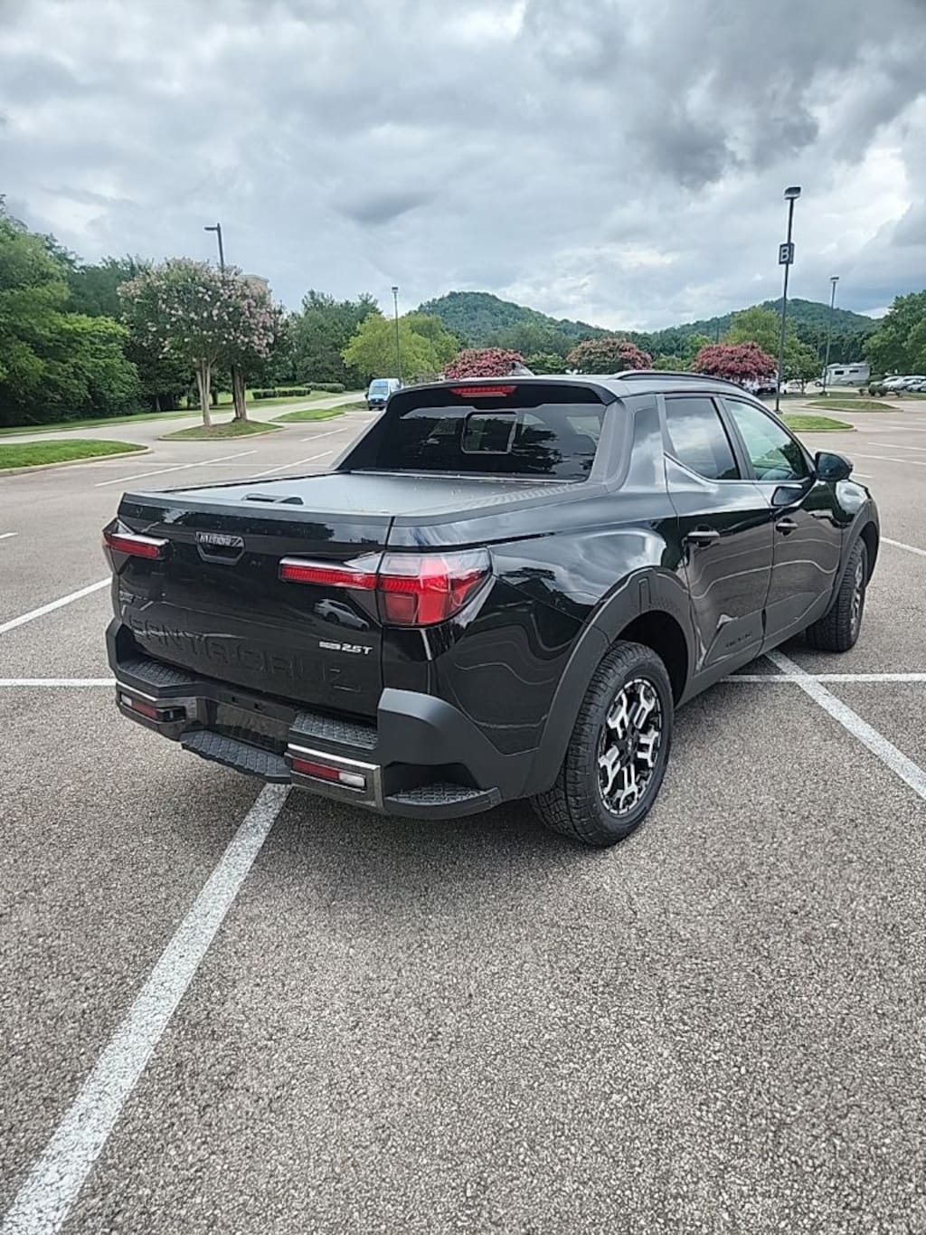 Certified 2025 Hyundai Santa Cruz XRT Truck