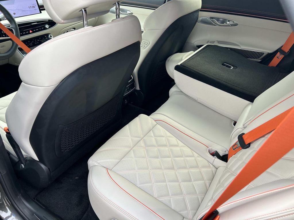 2026 GENESIS GV70 Sport Prestige - Photo 21