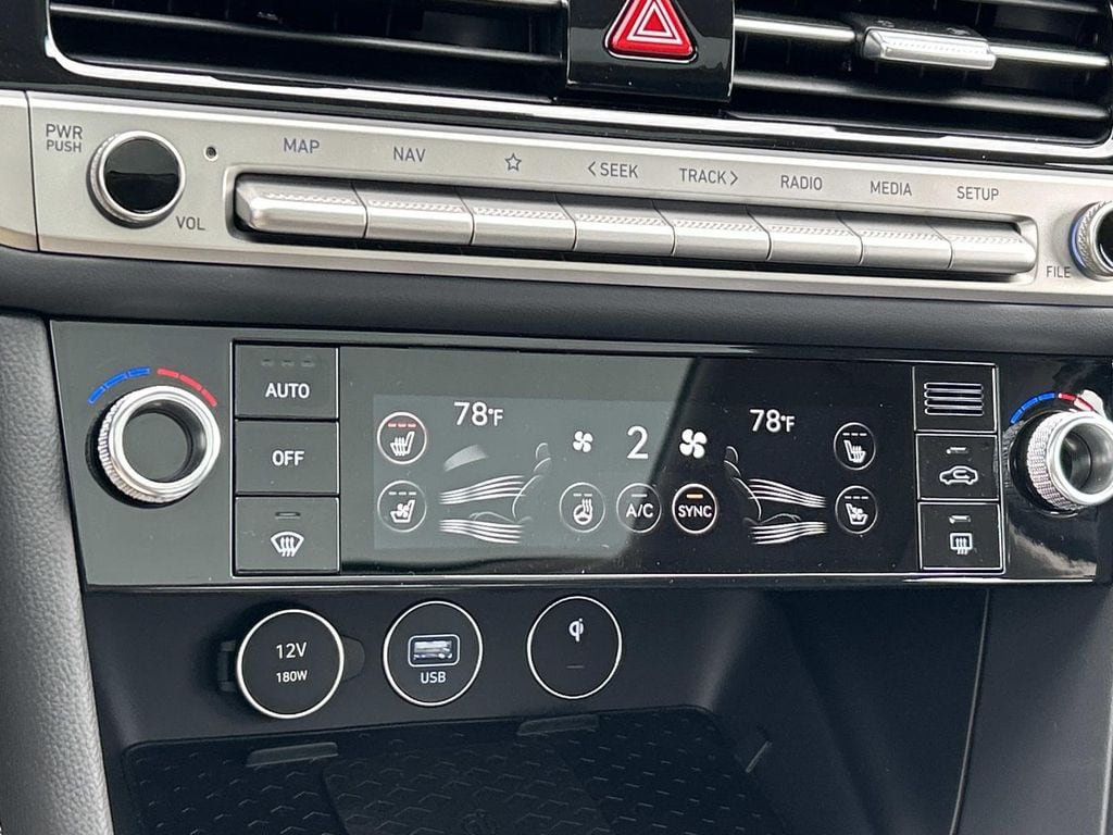 2026 GENESIS G70 Prestige - Photo 35