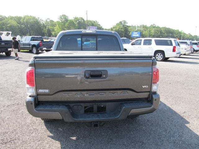 2016 Toyota Tacoma Limited - Photo 4
