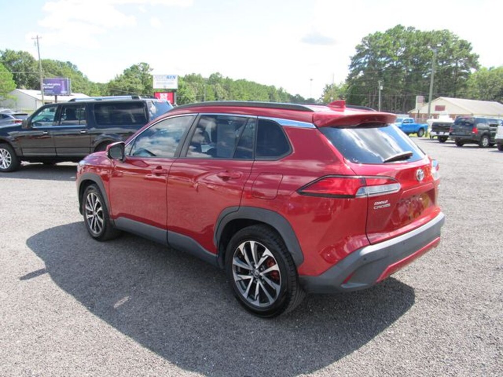 Used 2023 Toyota Corolla Cross XLE SUV