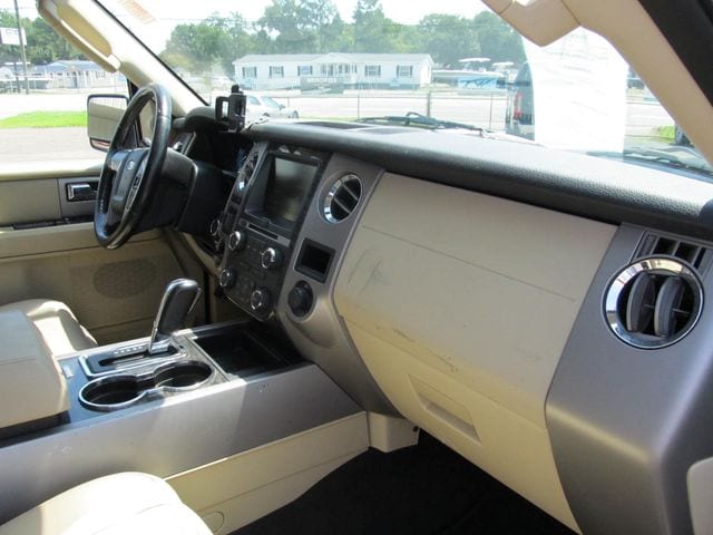 2015 Ford Expedition Limited - Photo 39