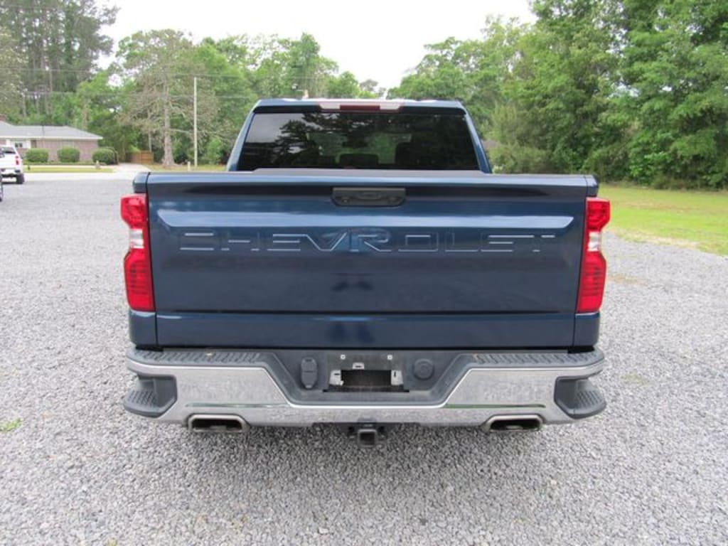 Used 2022 Chevrolet Silverado 1500 LT w/1LT Truck Crew Cab