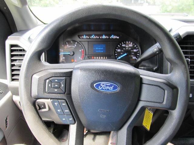 2017 Ford F-350 Super Duty Chassis Cab XL - Photo 49