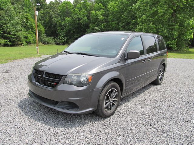 Used 2017 Dodge Grand Caravan SE Plus with VIN 2C4RDGBG5HR572262 for sale in Cottageville, SC