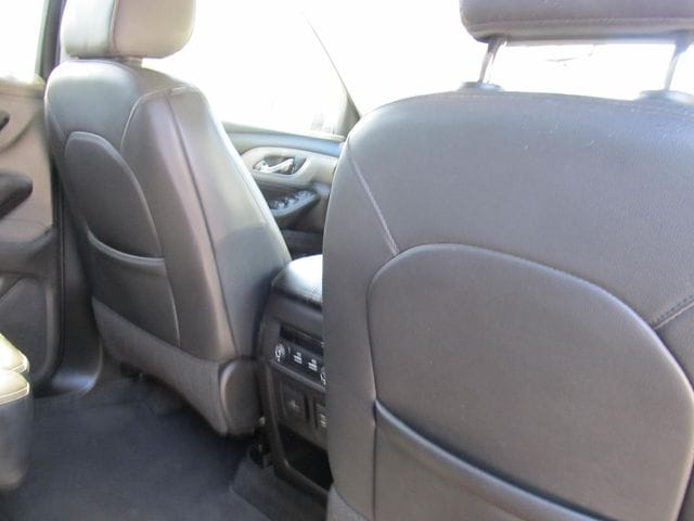 2021 Chevrolet Traverse 3LT - Photo 38