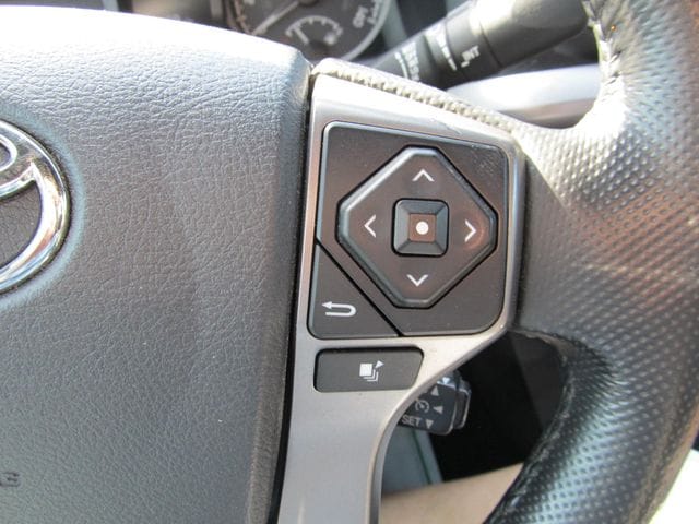 2016 Toyota Tacoma Limited - Photo 36