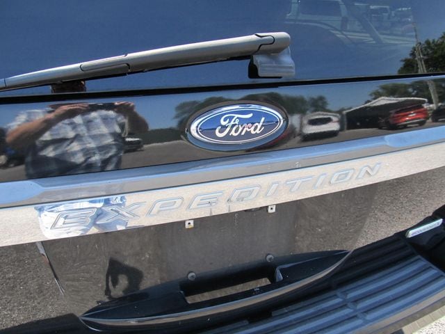 2015 Ford Expedition Limited - Photo 10