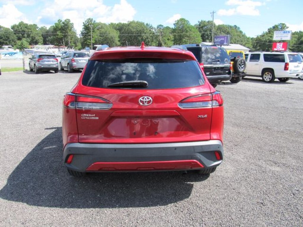 Used 2023 Toyota Corolla Cross XLE SUV