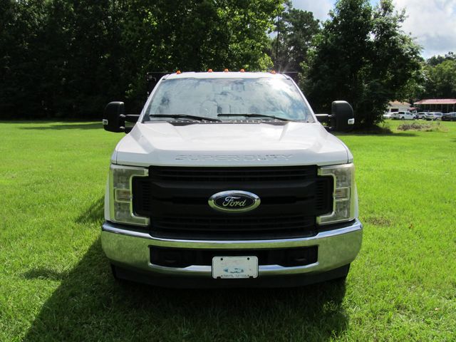 2017 Ford F-350 Super Duty Chassis Cab XL - Photo 9