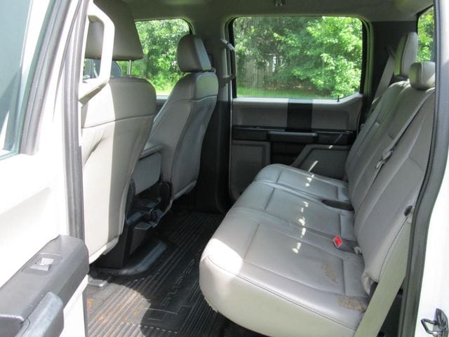2017 Ford F-350 Super Duty Chassis Cab XL - Photo 30