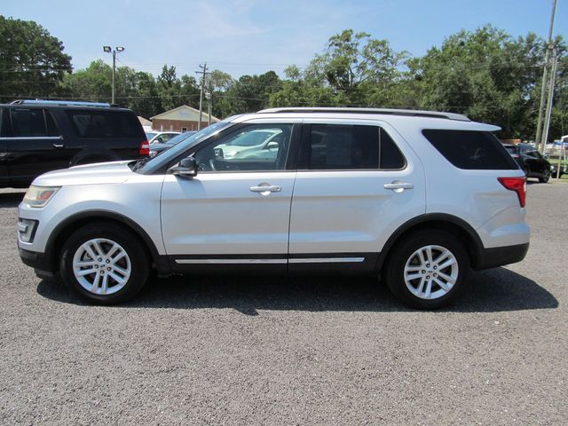 Used 2017 Ford Explorer XLT with VIN 1FM5K7DH7HGC10215 for sale in Cottageville, SC