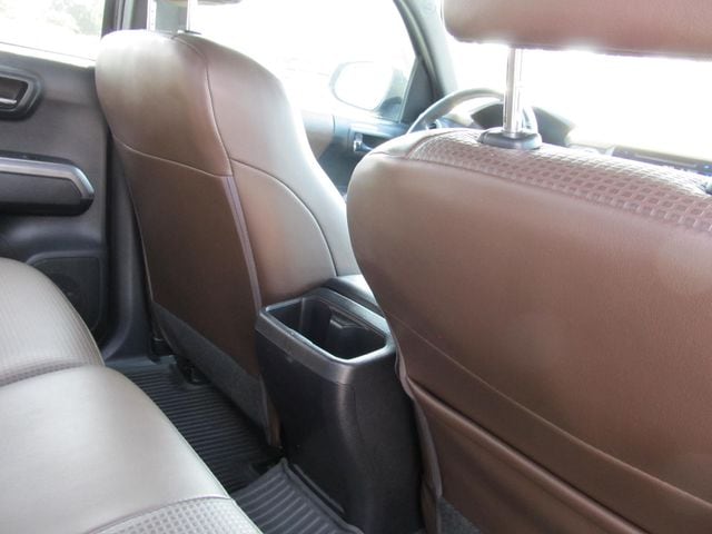 2016 Toyota Tacoma Limited - Photo 25