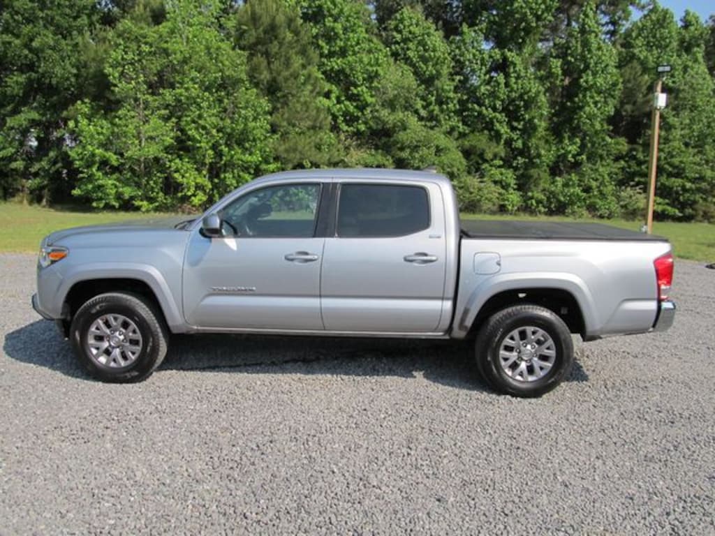 Used 2017 Toyota Tacoma SR5 V6 Truck Double Cab
