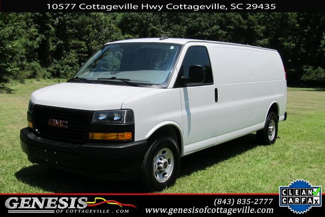 2022 GMC Savana 3500 Ext WB's photo