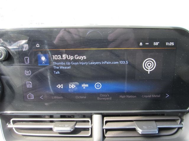 2025 Chevrolet Trax LT - Photo 52