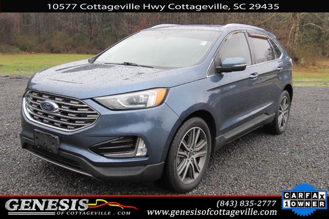 2019 Ford Edge Titanium's photo