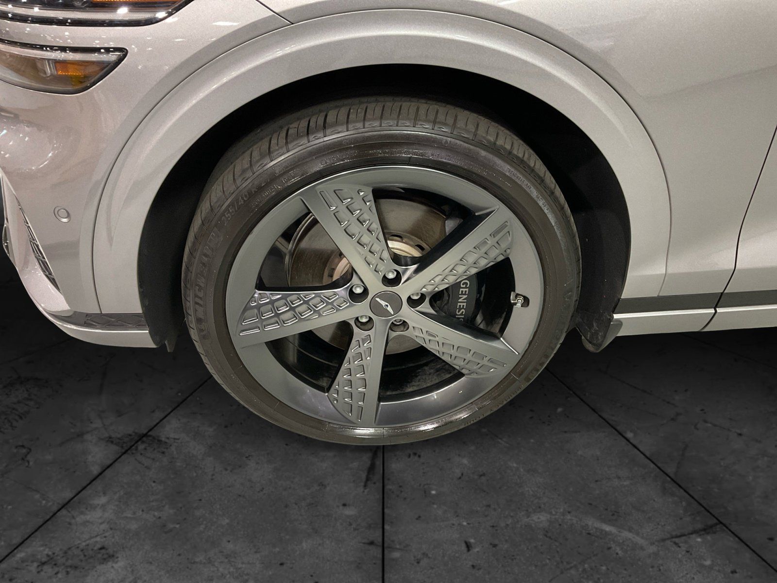 2023 Genesis GV70 2.5T photo 2