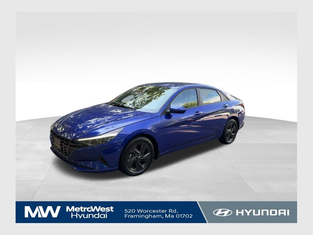 Used 2023 Hyundai Elantra SEL Sedan