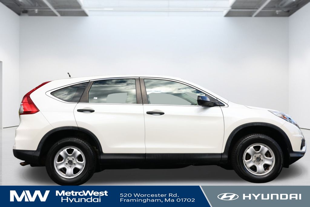 2016 Honda CR-V LX photo 4