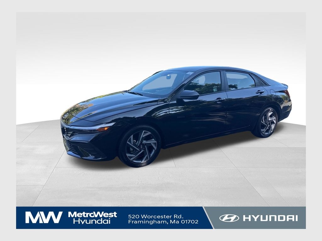 Used 2025 Hyundai Elantra SEL Sport Sedan