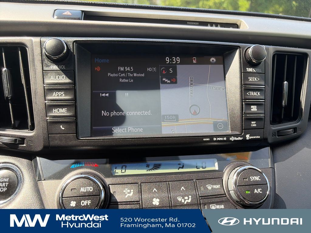 2018 Toyota RAV4 Limited - Photo 19