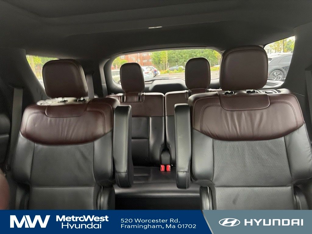 2020 Ford Explorer Platinum - Photo 23