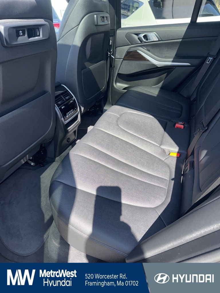 2021 BMW X5 40i - Photo 12