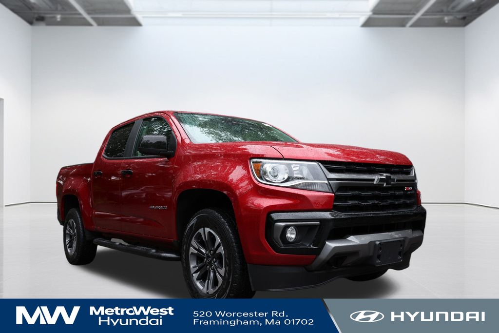 2021 Chevrolet Colorado Z71 photo 3