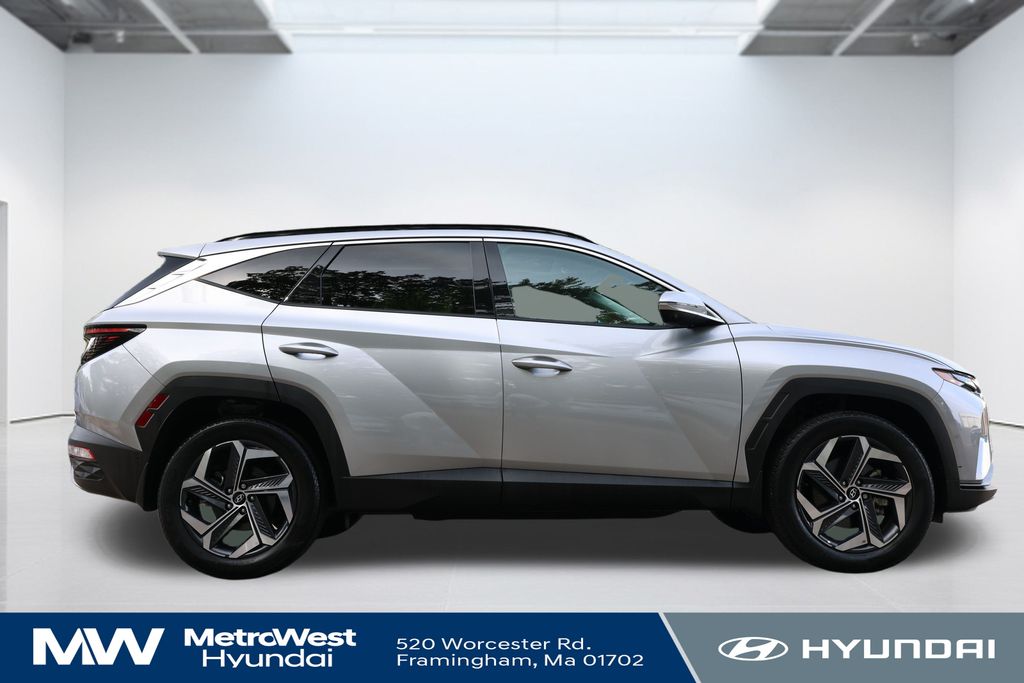 2022 Hyundai Tucson Limited photo 2