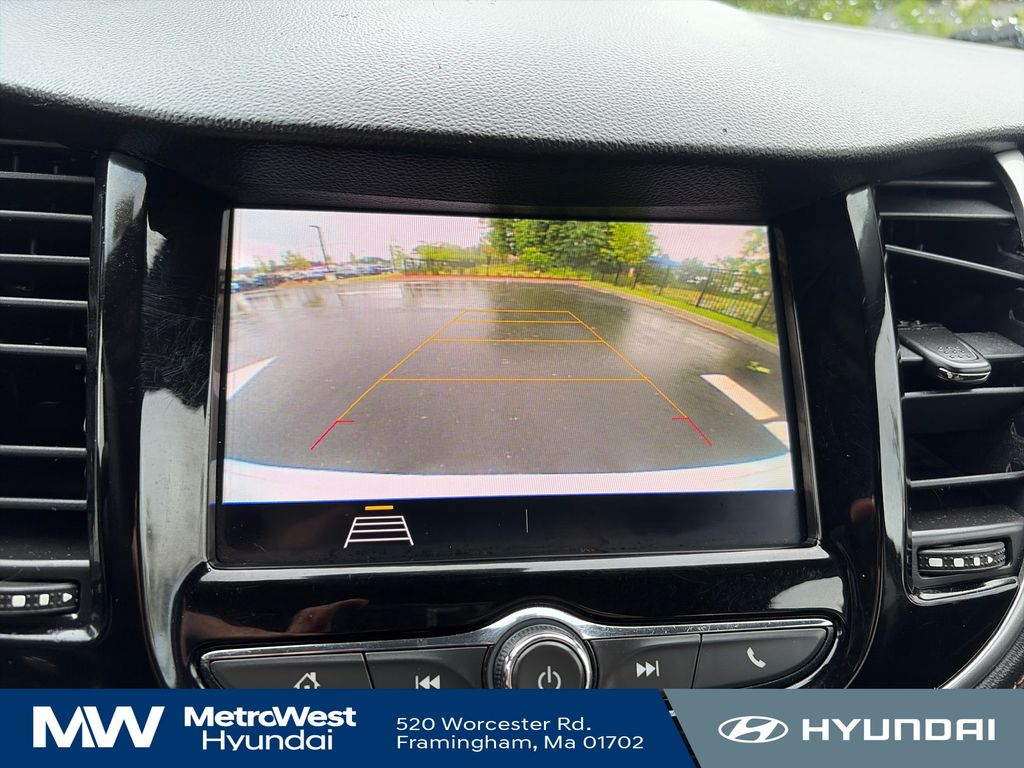 2021 Chevrolet Trax LS - Photo 20