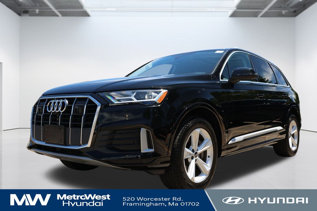 2022 Audi Q7 Premium Plus's photo