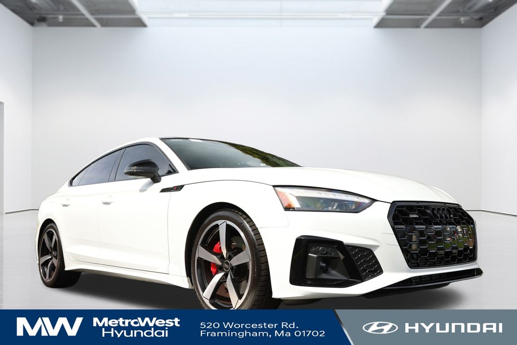 2024 Audi A5 45 S line Premium Plus photo 3