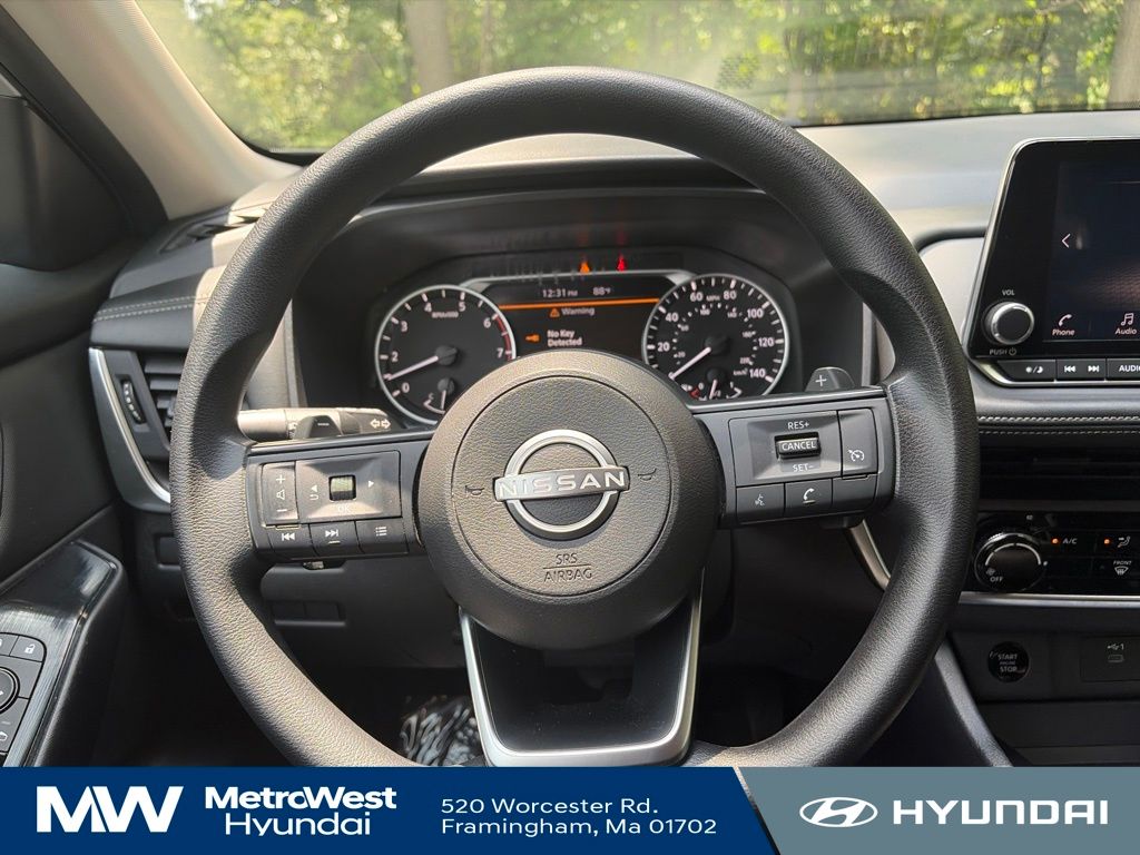 2024 Nissan Rogue S - Photo 15