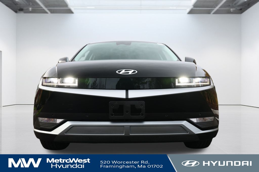 2023 Hyundai Ioniq 5 SEL photo 2
