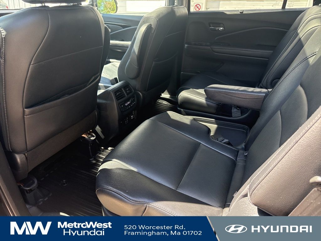 2020 Honda Pilot Elite - Photo 6