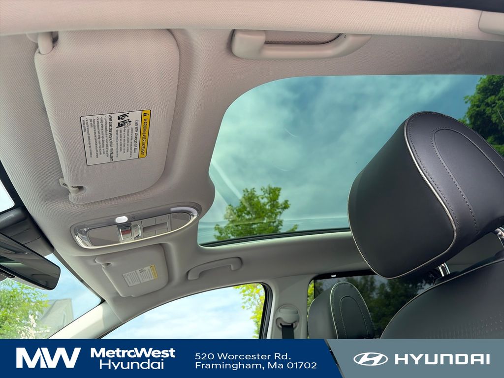 2023 Hyundai IONIQ 5 Limited - Photo 21