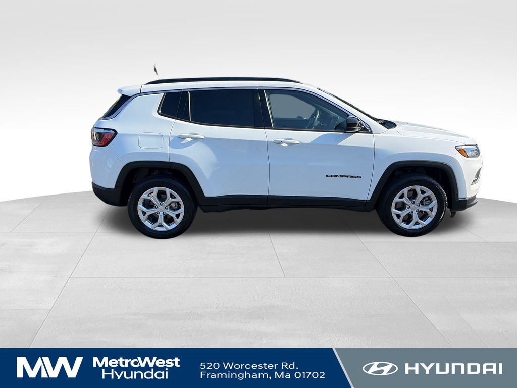 2024 Jeep Compass Latitude - Photo 6