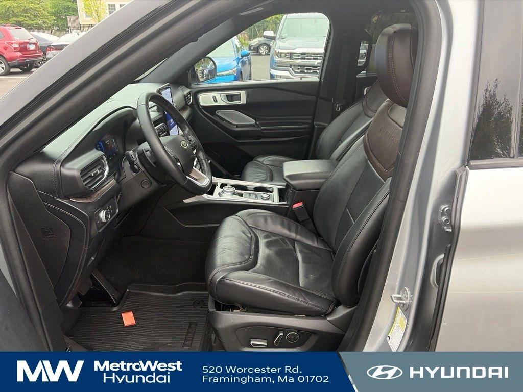 2020 Ford Explorer Platinum - Photo 9