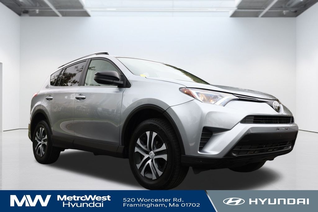 Used 2018 Toyota RAV4 LE SUV