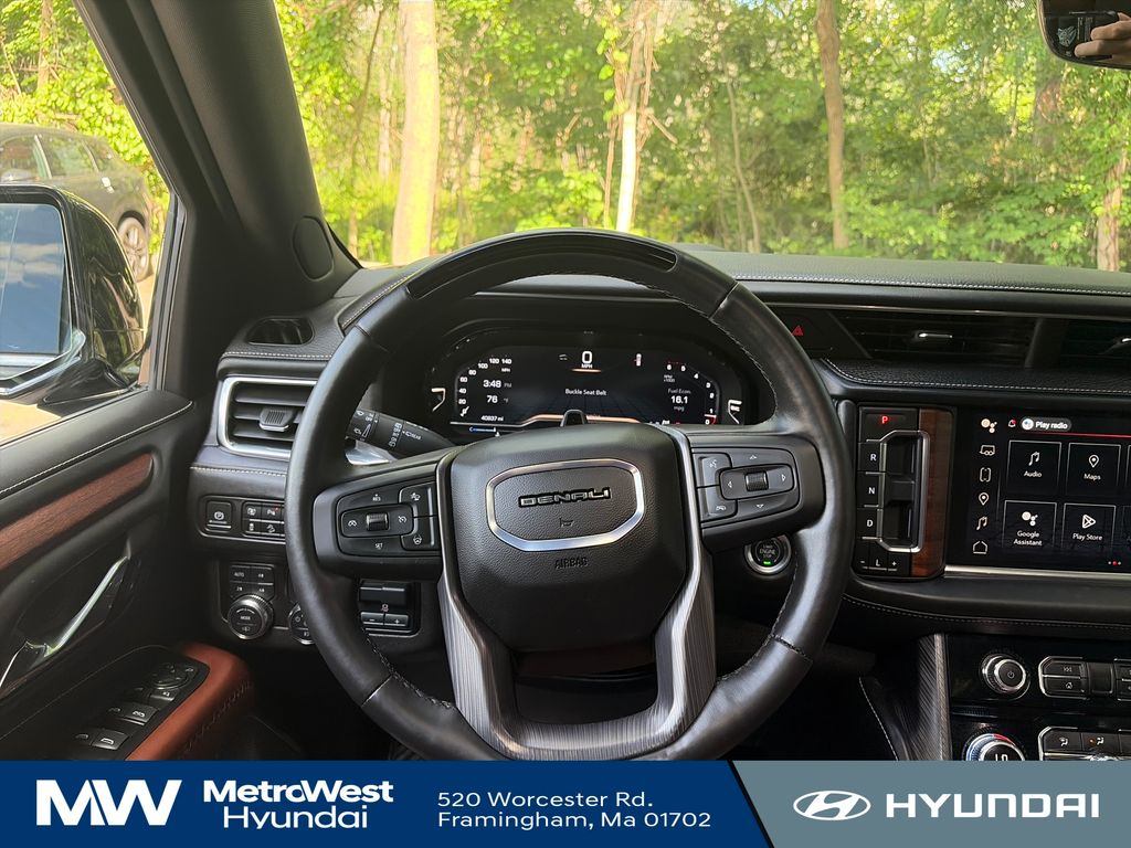 2024 GMC Yukon Denali Ultimate - Photo 12