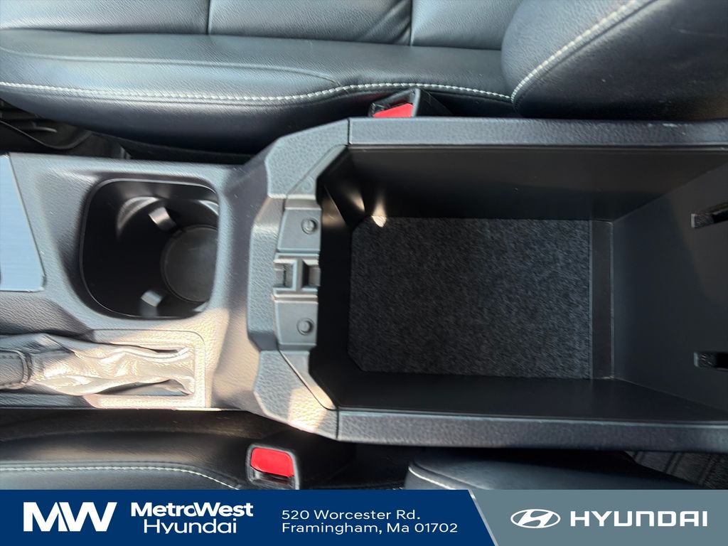 2018 Toyota RAV4 Limited - Photo 26