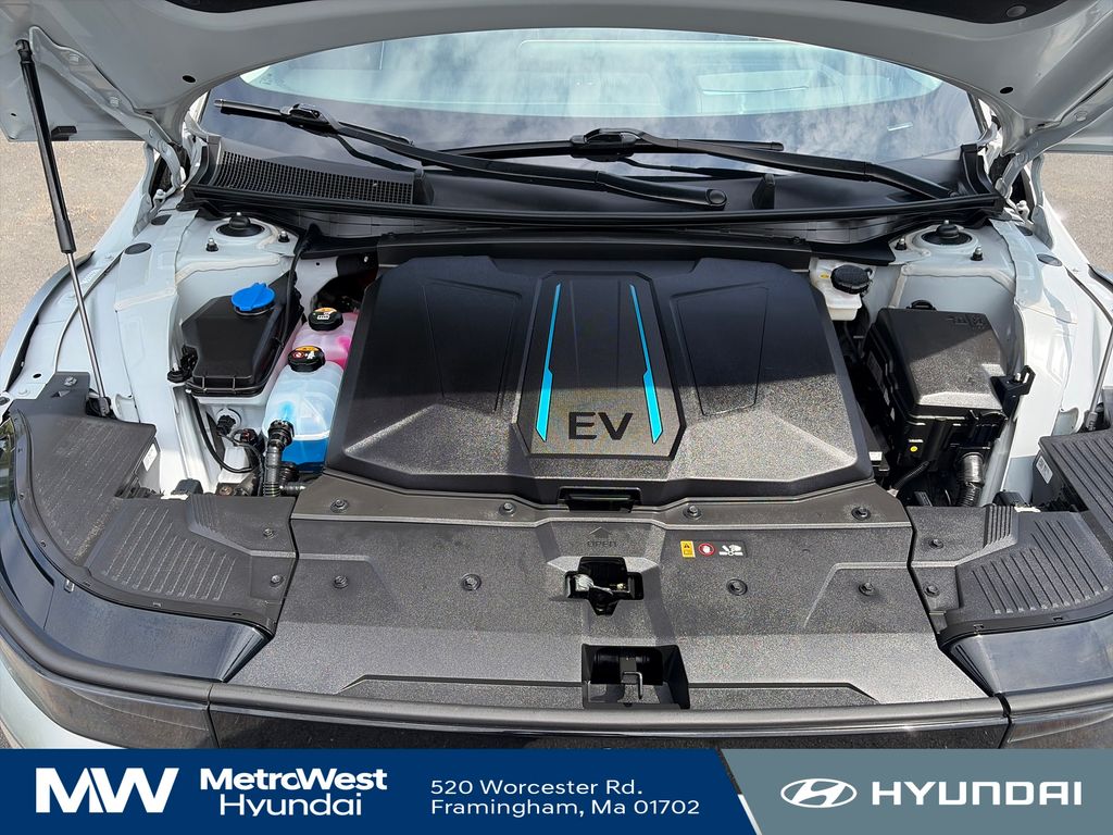 2023 Hyundai IONIQ 5 Limited - Photo 22