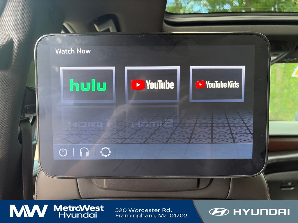 2024 GMC Yukon Denali Ultimate - Photo 31