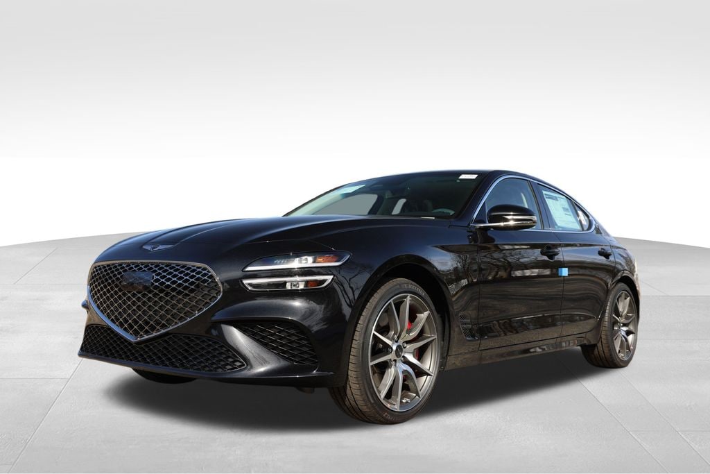 2025 Genesis G70 2.5T Standard's photo