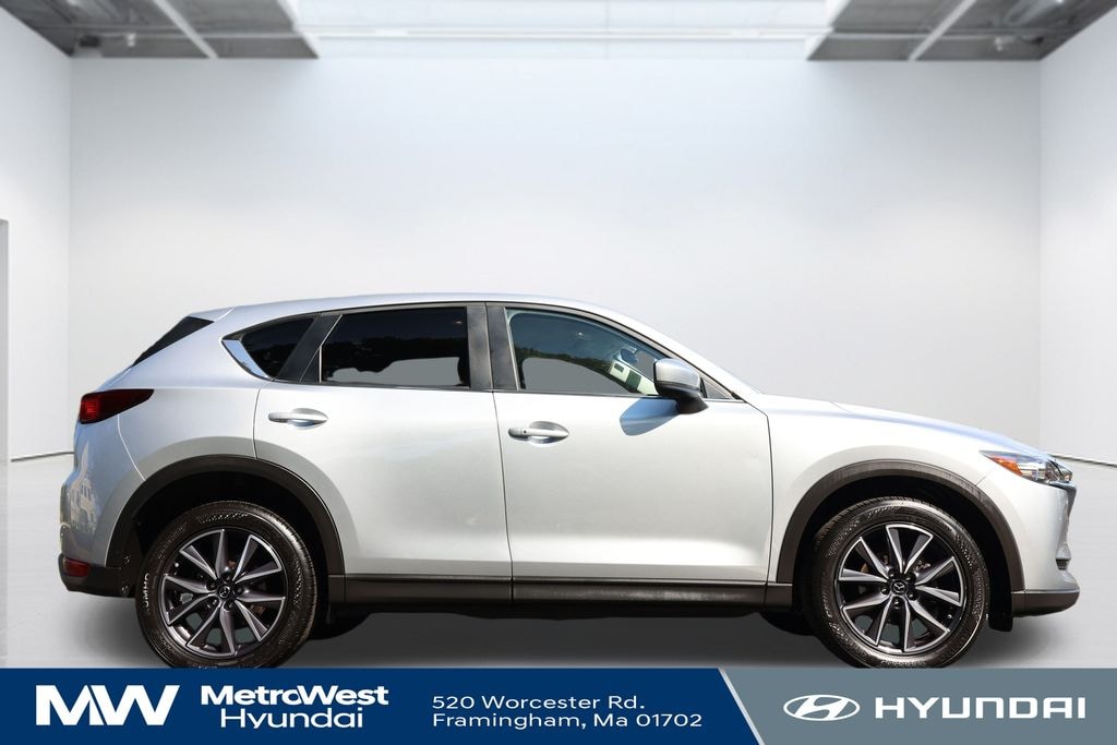 Used 2018 Mazda Mazda CX-5 Touring SUV