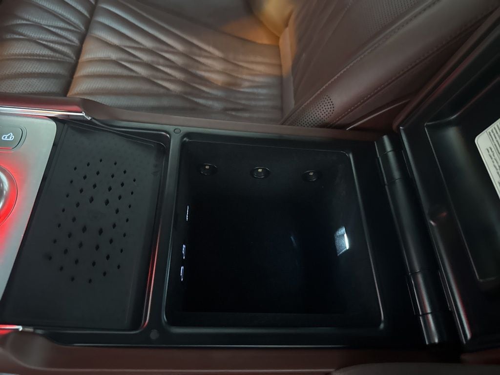 2024 GENESIS G90 Base - Photo 14