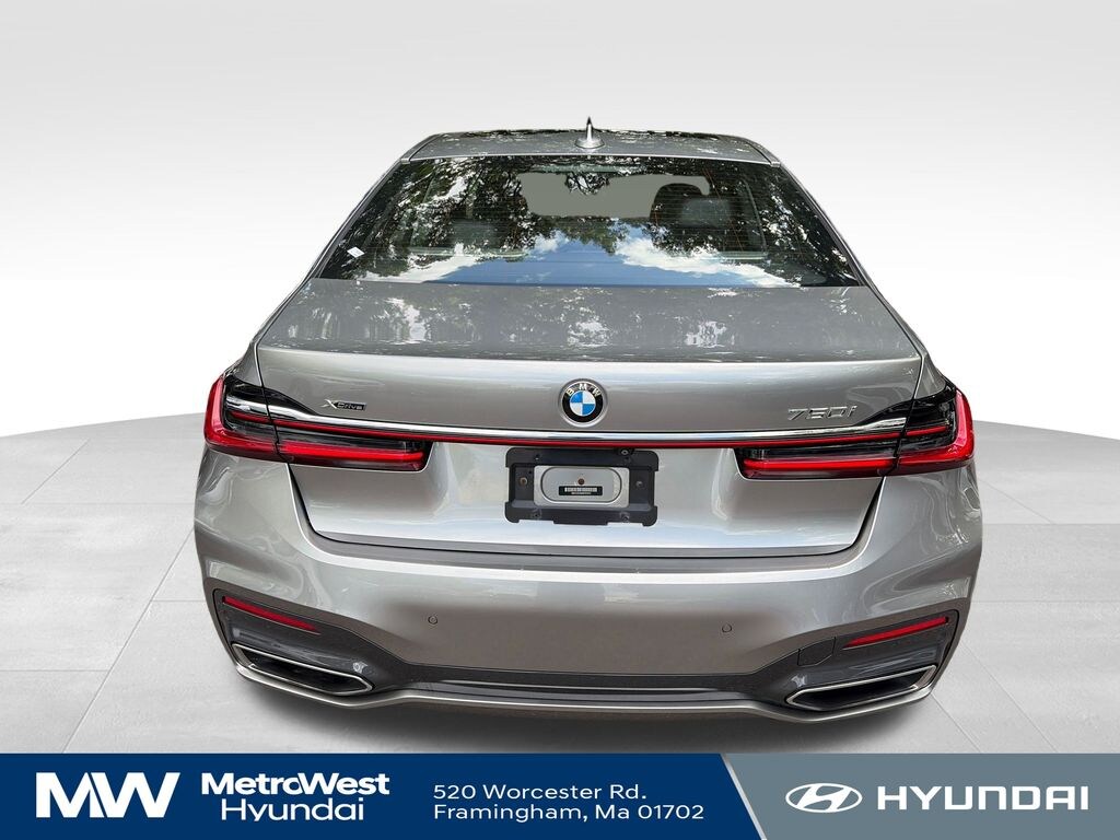 Used 2021 BMW 750i xDrive Sedan