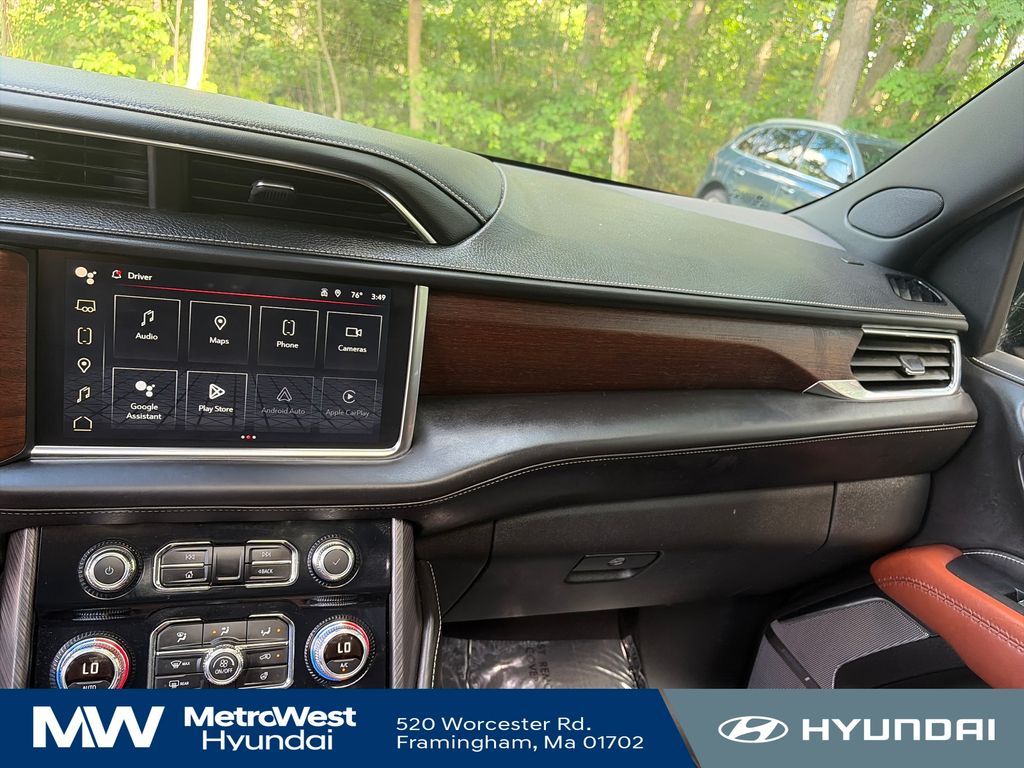 2024 GMC Yukon Denali Ultimate - Photo 16